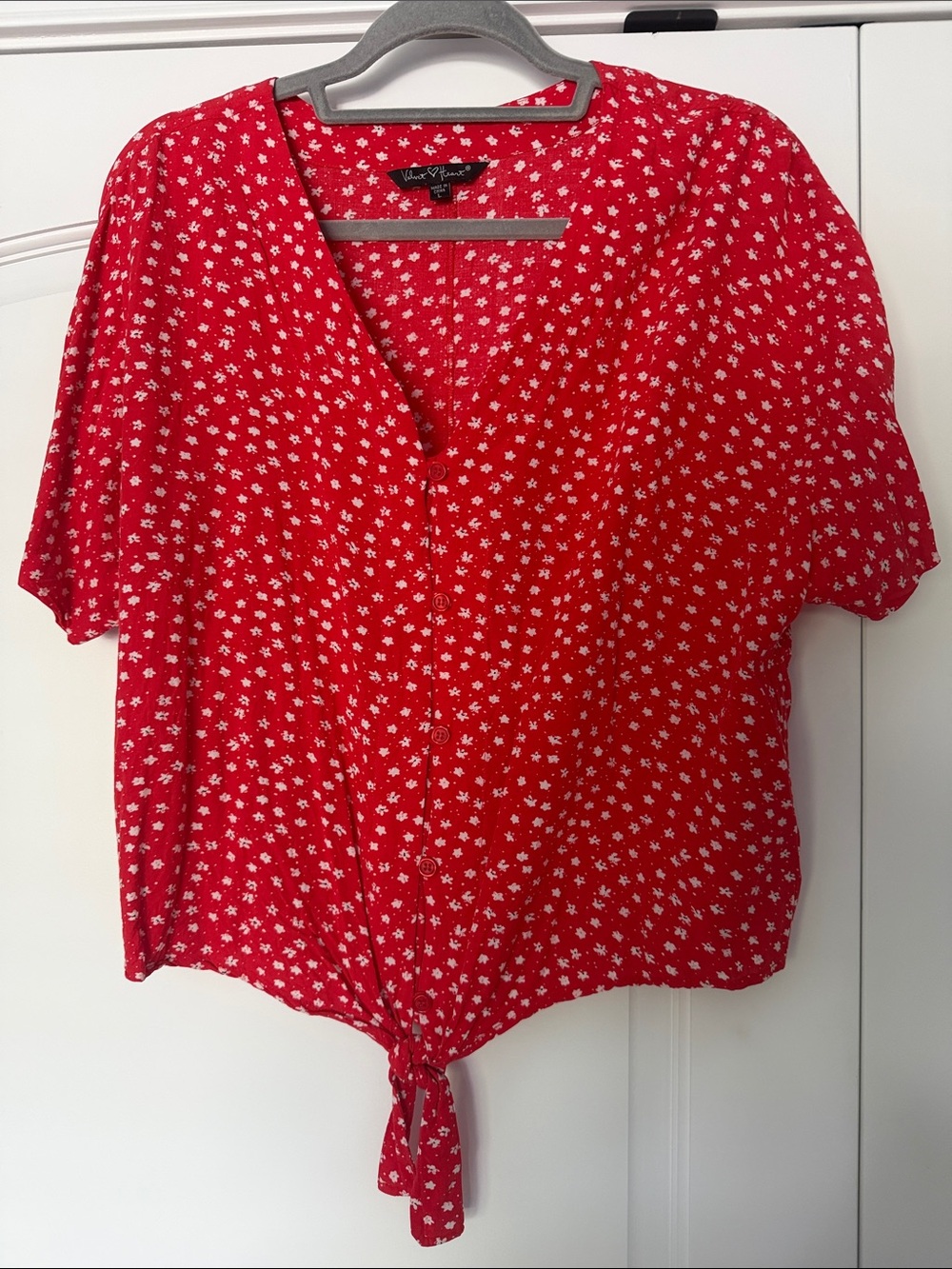 Velvet Heart Red Short Sleeve Button-Front Tie Hem Blouse